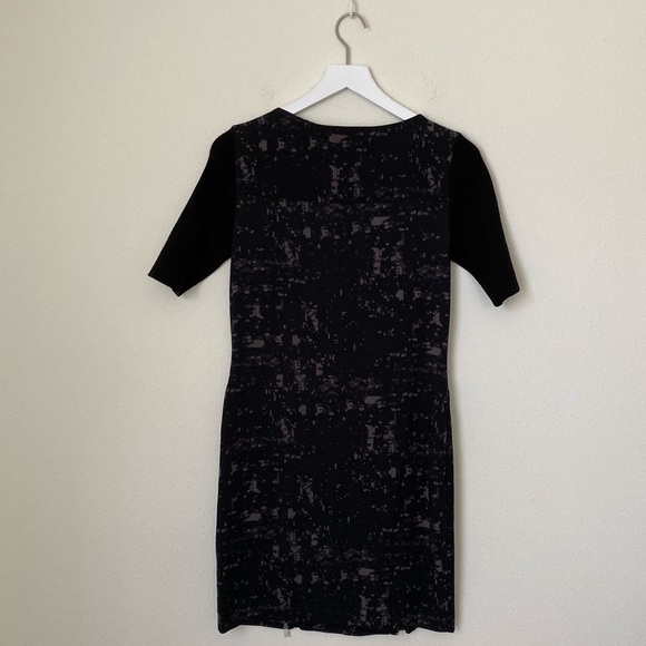 Elie Tahari Design Nation Zipper Sheath Dress - Picture 5 of 8